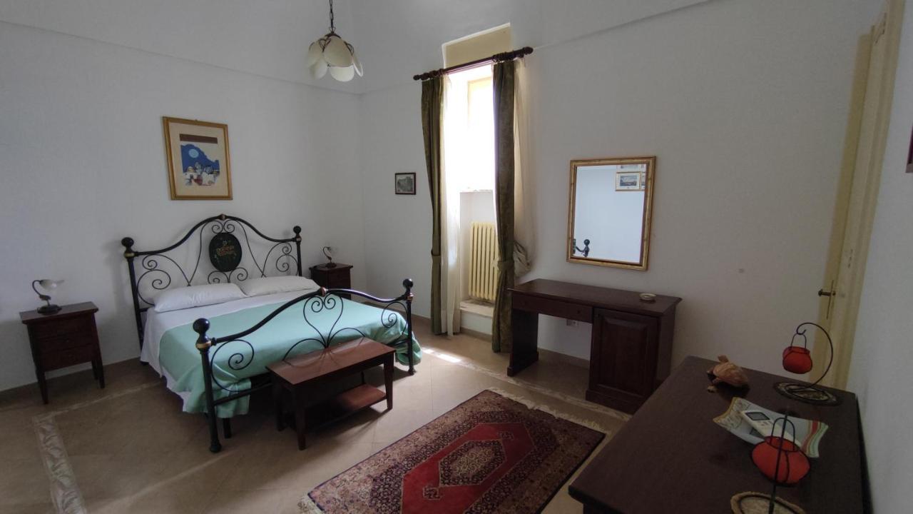 Casa Resci - Dimora Del 1884 Bed and Breakfast Tricase Buitenkant foto