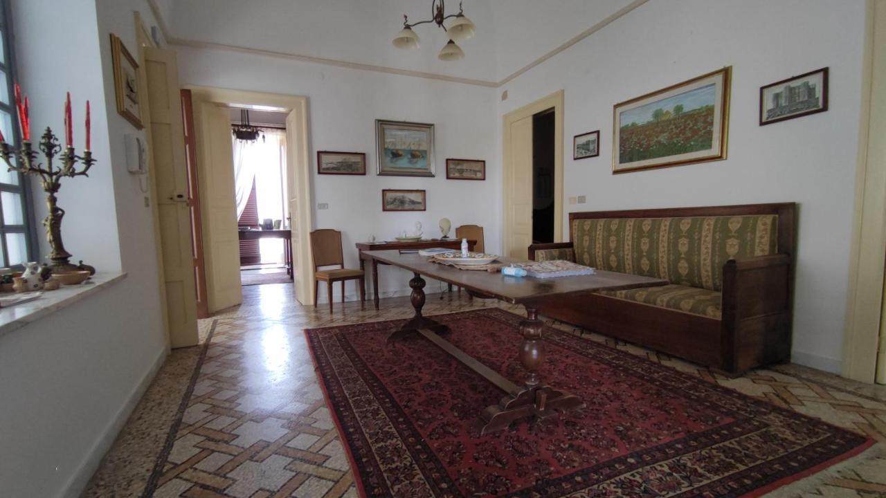Casa Resci - Dimora Del 1884 Bed and Breakfast Tricase Buitenkant foto